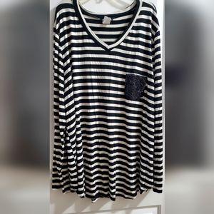 Heimish USA stripe longsleeve top with sequence pocket